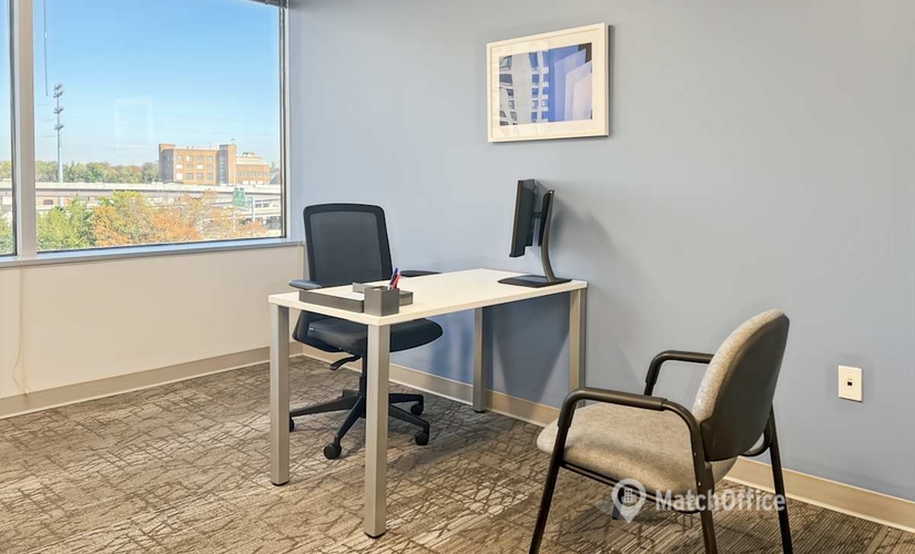 10 m² Shared office  in Alexandria, VA, 5904 Richmond Hwy (22303) - 3 | MatchOffice
