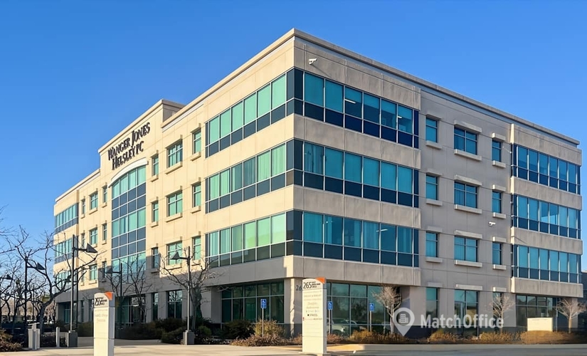 10 m² Coworking space in Fresno, CA, 265 E River Park Circle (93720) - 0 | MatchOffice