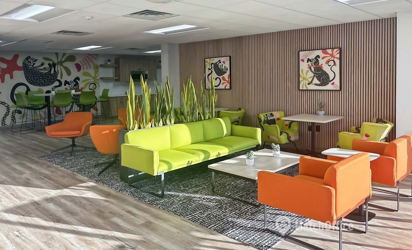 10 m² Business space in San Diego, CA, 2650 Camino del Rio N (92108) - 4 | MatchOffice.com