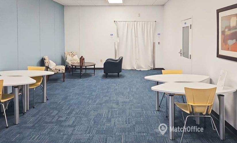 10 m² Business center in Greensboro, NC, 516 W Friendly Ave (27401) - 4 | MatchOffice.com