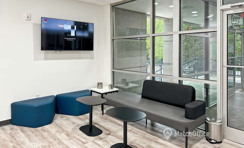10 m² Shared workspace  in Cary, NC, 3300 Gateway Centre Blvd (27560) - 4 | MatchOffice.com