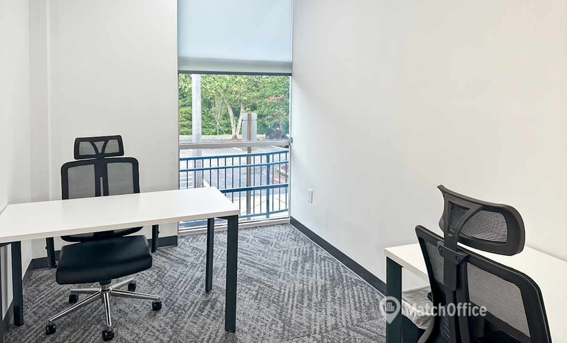 10 m² Business park in Cary, NC, 3300 Gateway Centre Blvd (27560) - 3 | MatchOffice