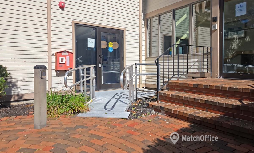 10 m² Business space in Marietta, 1025 Plain St (02050) - 0 | MatchOffice