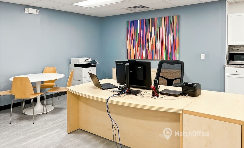 10 m² Business space in Des Moines, IA, 1200 Valley West Drive (50266) - 1 | MatchOffice.com