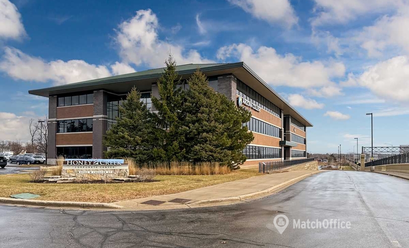 10 m² Coworking space in Milwaukee, WI, 9000 W. Chester St. (53214) - 0 | MatchOffice.com