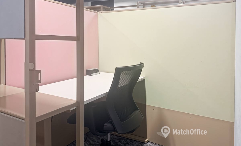 Virtual business address in Columbus, OH, 2323 West 5th Avenue (43204) - 3 | MatchOffice
