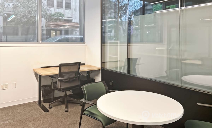 Virtual office in Fort Worth, TX, 702 Houston St (76102) - 3 | MatchOffice.com