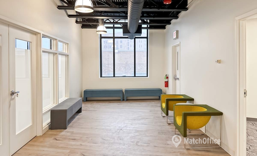 10 m² Shared workspace  in Chicago, IL, 2828 N Clark St (60453) - 4 | MatchOffice