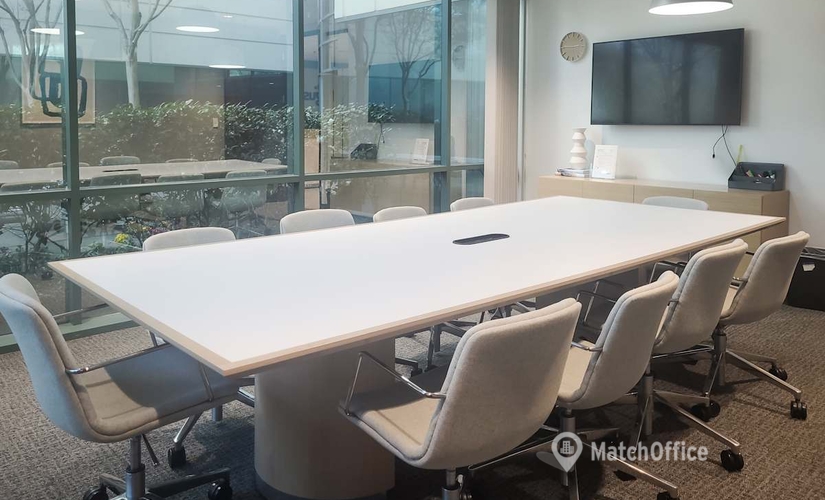 Virtual business address in Sacramento, CA, 2180 Harvard St. (95815) - 2 | MatchOffice.com