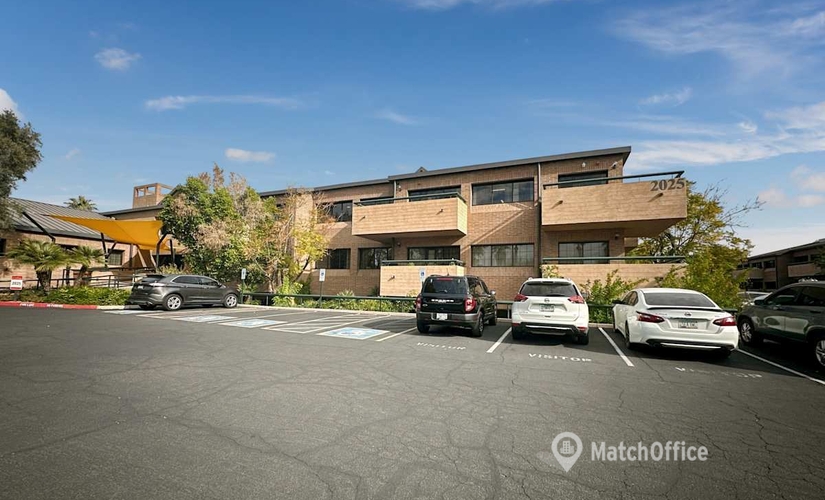 Virtual office in Phoenix, AZ, 2025 N 3rd St (85004) - 0 | MatchOffice.com
