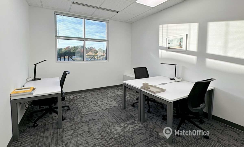 10 m² Shared workspace in Chapel Hill, NC, 50101 Governors Drive (27517) - 3 | MatchOffice.com
