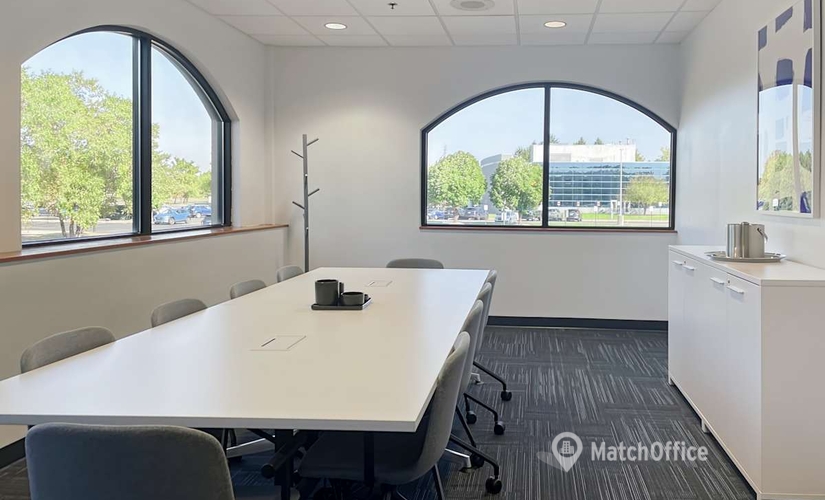 10 m² Business space in Bay City, 4200 Fashion Square Blvd (48603) - 2 | MatchOffice.com