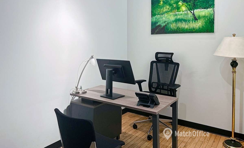 10 m² Co-working in Chicago, IL, 4311 N. Ravenswood Avenue (60613) - 3 | MatchOffice.com