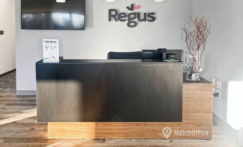 10 m² Shared workspace in Boston, MA, 1053 Farmington Avenue (06032) - 1 | MatchOffice.com