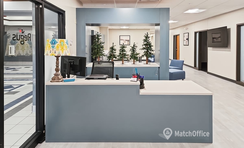 10 m² Business space in Appleton, WI, 100 W College Ave (54911) - 1 | MatchOffice