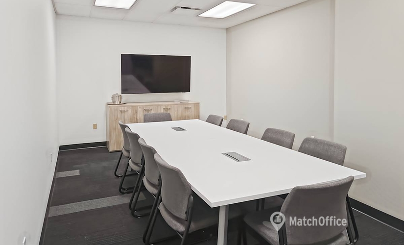 10 m² Coworking space in Appleton, WI, 100 W College Ave (54911) - 2 | MatchOffice.com