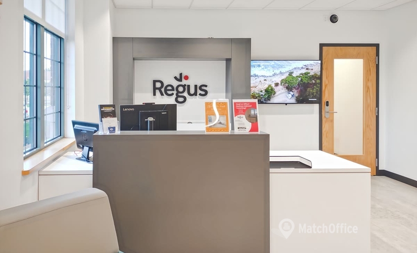 10 m² Shared workspace  in Waukesha, WI, 2301 Sun Valley Dr. (53018) - 1 | MatchOffice.com