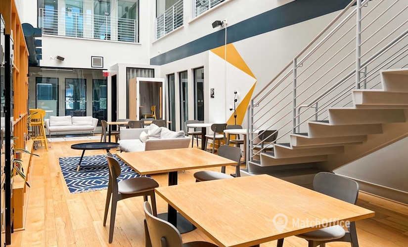 10 m² Serviced office in Santa Monica, CA, 730 Arizona Avenue (90401) - 4 | MatchOffice.com