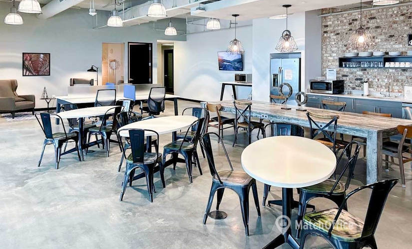 10 m² Serviced office in Raleigh, NC, 4242 Six Forks Road (27609) - 2 | MatchOffice.com