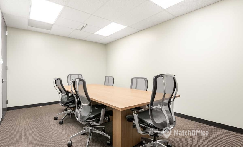 10 m² Shared workspace  in Littleton, CO, 26 West Dry Creek Circle (80120) - 2 | MatchOffice.com