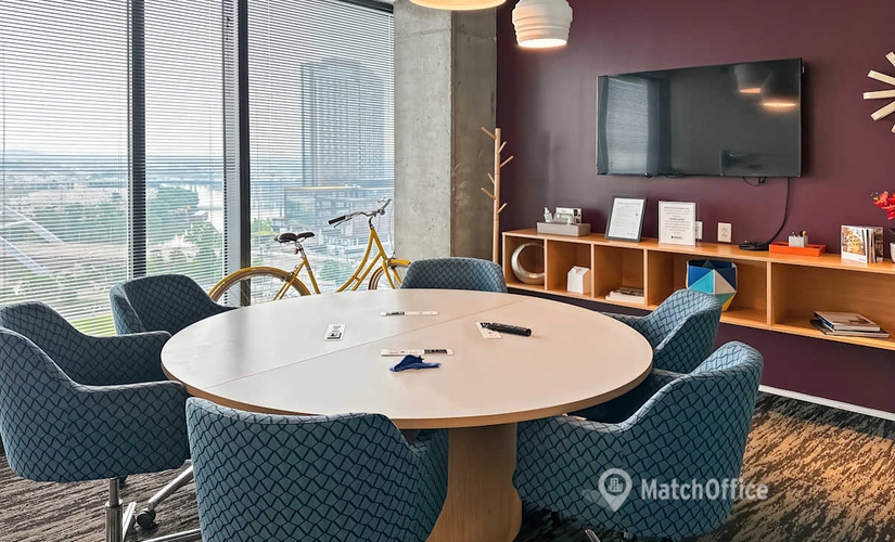 10 m² Shared workspace in Nashville, TN, 222 2nd Avenue South 17th Floor (37201) - 2 | MatchOffice