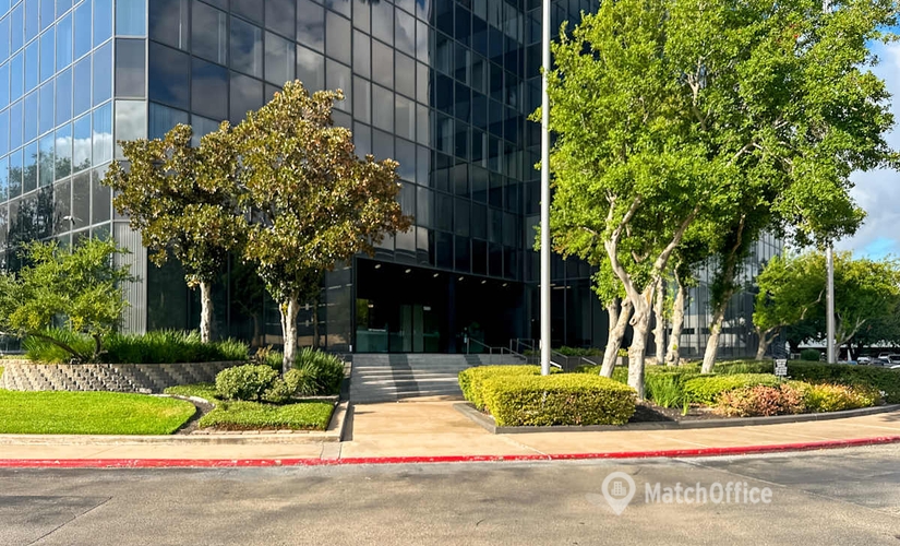 10 m² Business space in Houston, TX, 13201 Northwest Freeway (77040) - 0 | MatchOffice