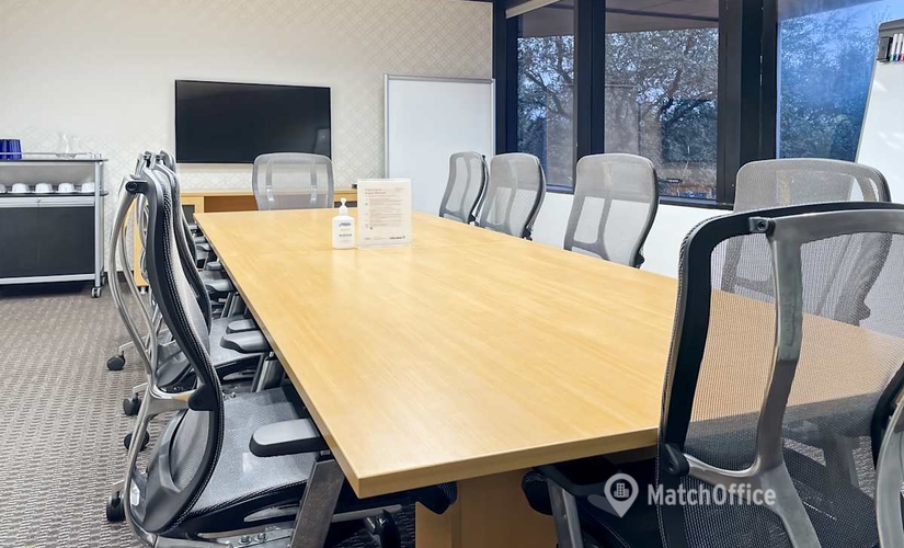 10 m² Co-working in Houston Westside, TX, 2500 Wilcrest (77042) - 2 | MatchOffice.com