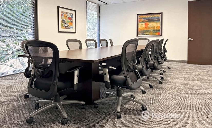 10 m² Coworking  in Houston Northwest, TX, 950 Echo Lane Hedwig Village (77024) - 2 | MatchOffice.com