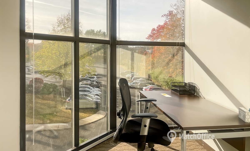 10 m² Business center in Hartford, CT, 360 Bloomfield Avenue (06095) - 3 | MatchOffice.com