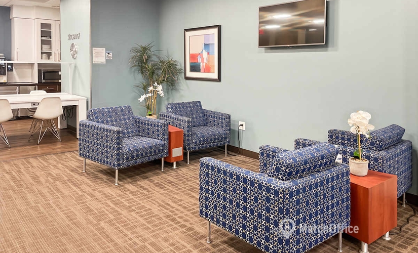 10 m² Coworking space in Santa Rosa, CA, 3558 Round Barn Boulevard (95403) - 4 | MatchOffice