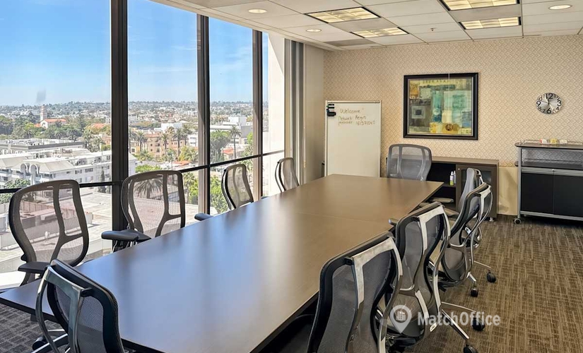 10 m² Shared office in Beverly Hills, CA, 8383 Wilshire Boulevard Beverly Grove (90211) - 2 | MatchOffice.com