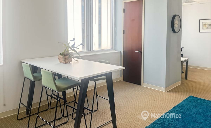 10 m² Shared workspace  in Charlotte, NC, 5960 Fairview Road (28210) - 3 | MatchOffice.com