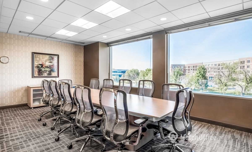 10 m² Coworking space in Burr Ridge, IL, 1333 Burr Ridge Parkway (60527) - 2 | MatchOffice