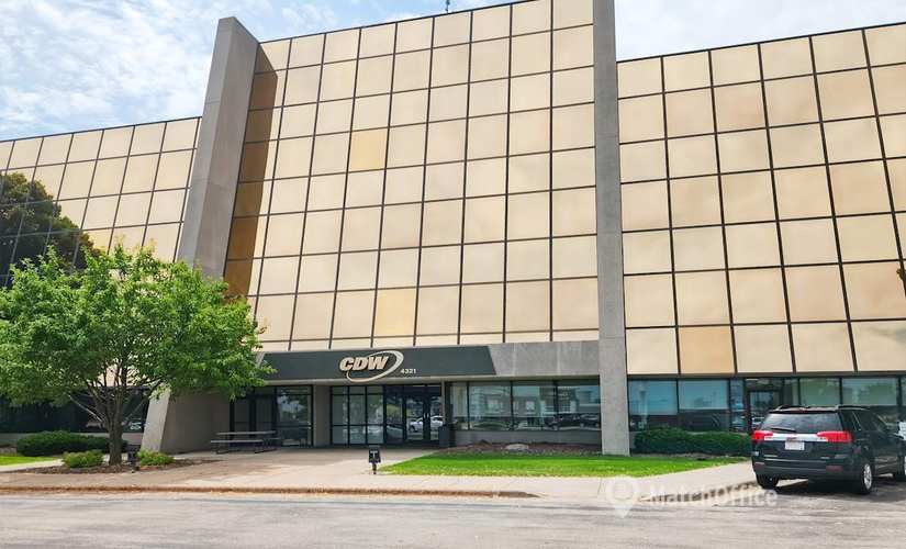 Virtual office space in Appleton, WI, 4321 West College Avenue (54914) - 1 | MatchOffice.com