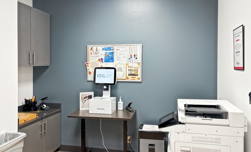 10 m² Coworking in Oxnard, CA, 300 East Esplanade Drive (93036) - 4 | MatchOffice