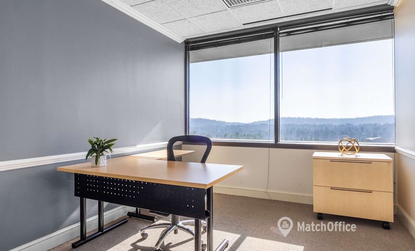 10 m² Shared office in Huntsville, AL, 7027 Old Madison Pike (35806) - 3 | MatchOffice.com