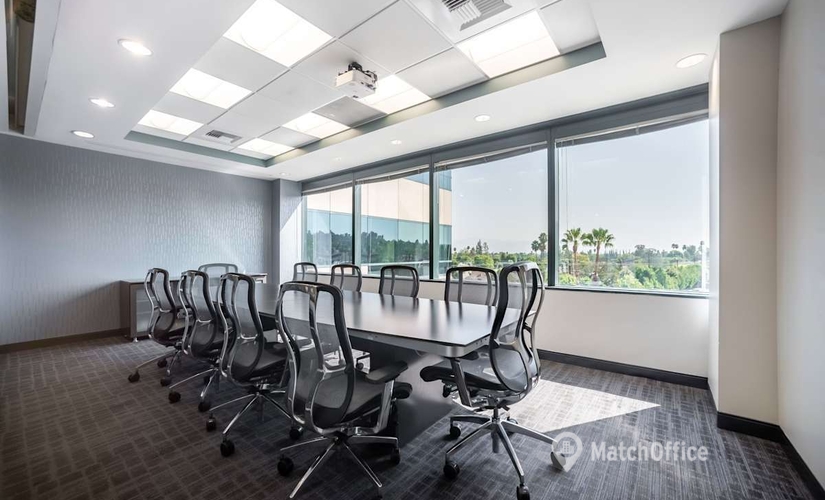 10 m² Co-working in Encino , CA, 16501 Ventura Boulevard (91436) - 2 | MatchOffice