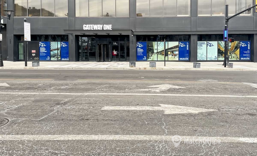 10 m² Shared workspace in Newark, NJ, 1 Gateway Center (07102) - 0 | MatchOffice.com
