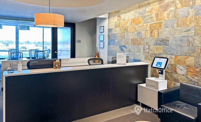 10 m² Co-working  in Lisle, IL, 3333 Warrenville Road (60532) - 1 | MatchOffice.com