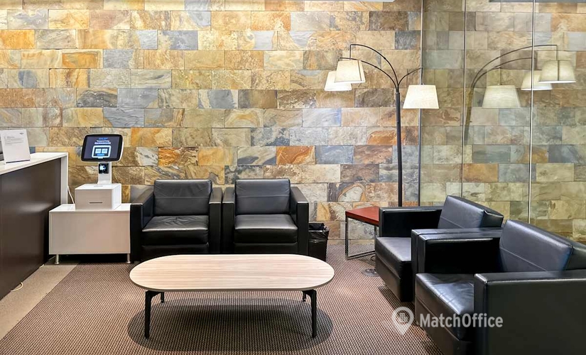 10 m² Coworking  in Lisle, IL, 3333 Warrenville Road (60532) - 4 | MatchOffice.com