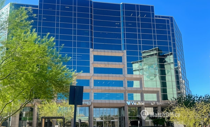 10 m² Coworking space in Phoenix, AZ, 2415 East Camelback Road (85016) - 0 | MatchOffice.com