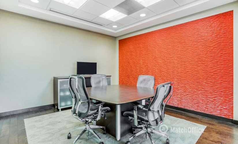 10 m² Business park in Doral,	 FL, 8333 Northwest 53rd Street (33166) - 2 | MatchOffice.com