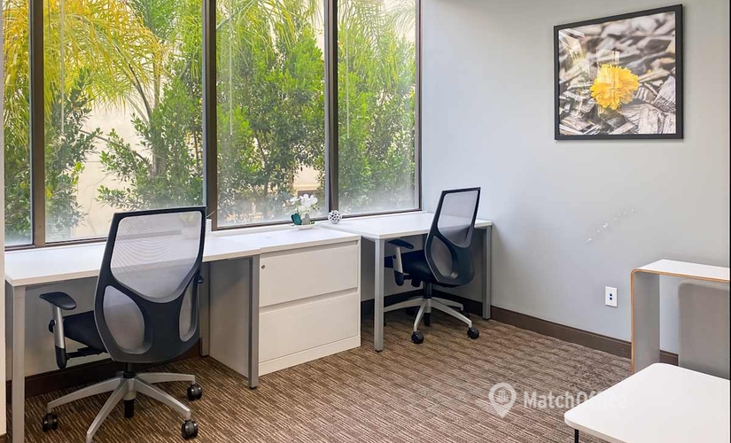 10 m² Co-working in Rolling Hills, CA, 609 Deep Valley Drive Rolling Hills (90274) - 3 | MatchOffice.com
