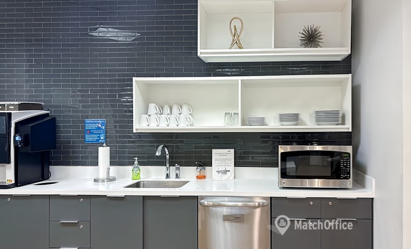 10 m² Coworking  in Charlotte, NC, 2015 Ayrsley Town Boulevard (28273) - 1 | MatchOffice