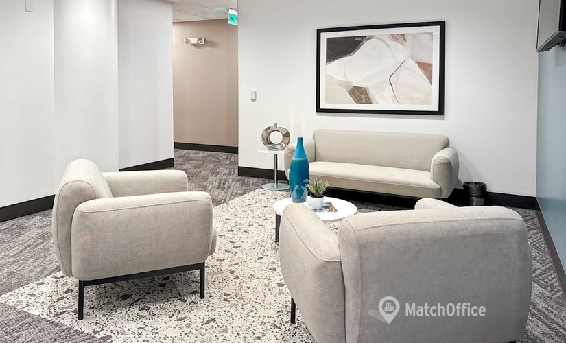 10 m² Business space in Boca Raton, FL, 2255 Glades Road (33431) - 4 | MatchOffice.com