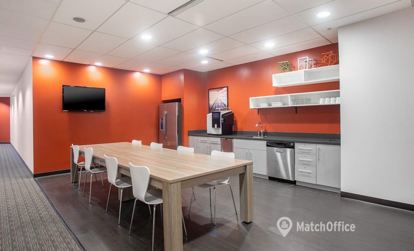 10 m² Coworking  in Columbus, OH, 100 East Campus View Boulevard (43235) - 4 | MatchOffice.com
