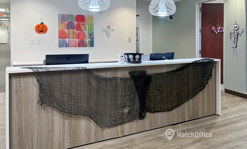 10 m² Business space in Charlotte, NC, 301 McCullough Drive (28262) - 1 | MatchOffice