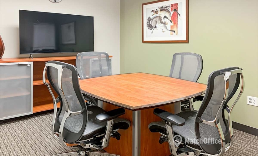 Virtual office space in Oakbrook Terrace, IL, 18 West 140 Butterfield Rd (60181) - 2 | MatchOffice.com