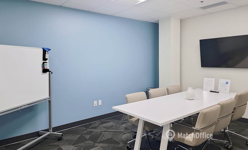 Meeting room in Seattle, WA, 371 NE Gilman Blvd (98027) - 2 | MatchOffice.com