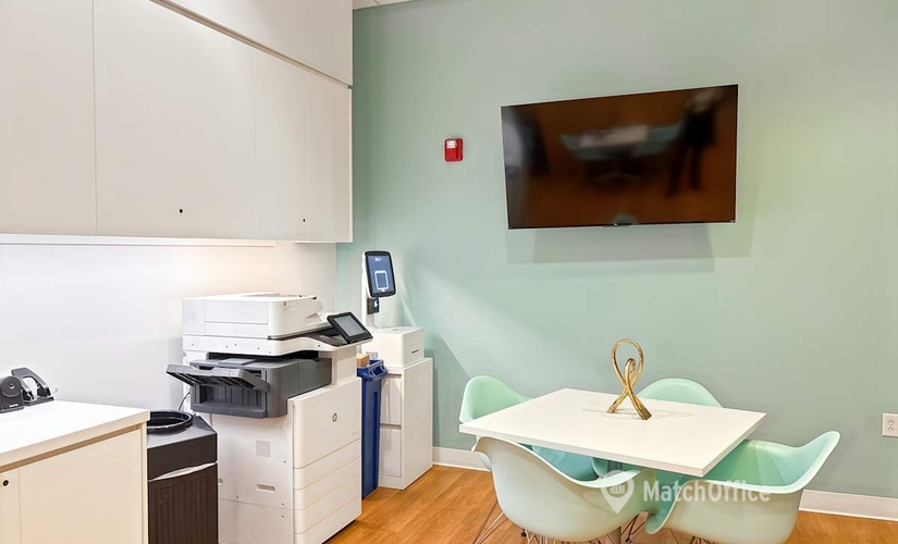 Meeting room in Des Moines, IA, 5550 Wild Rose Lane (50266) - 11 | MatchOffice.com
